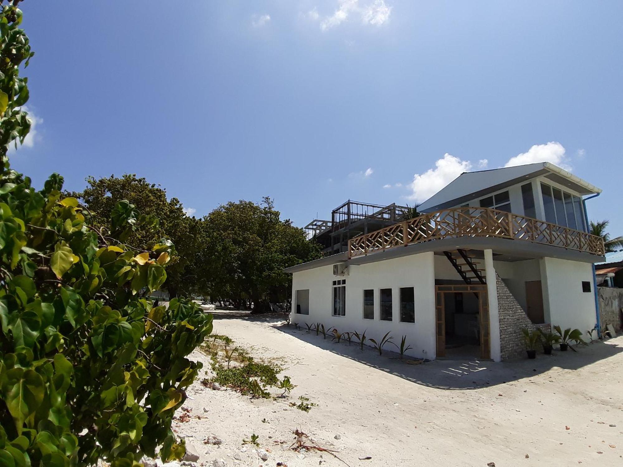 Hotel String Wave Maldives Gulhi Exterior foto