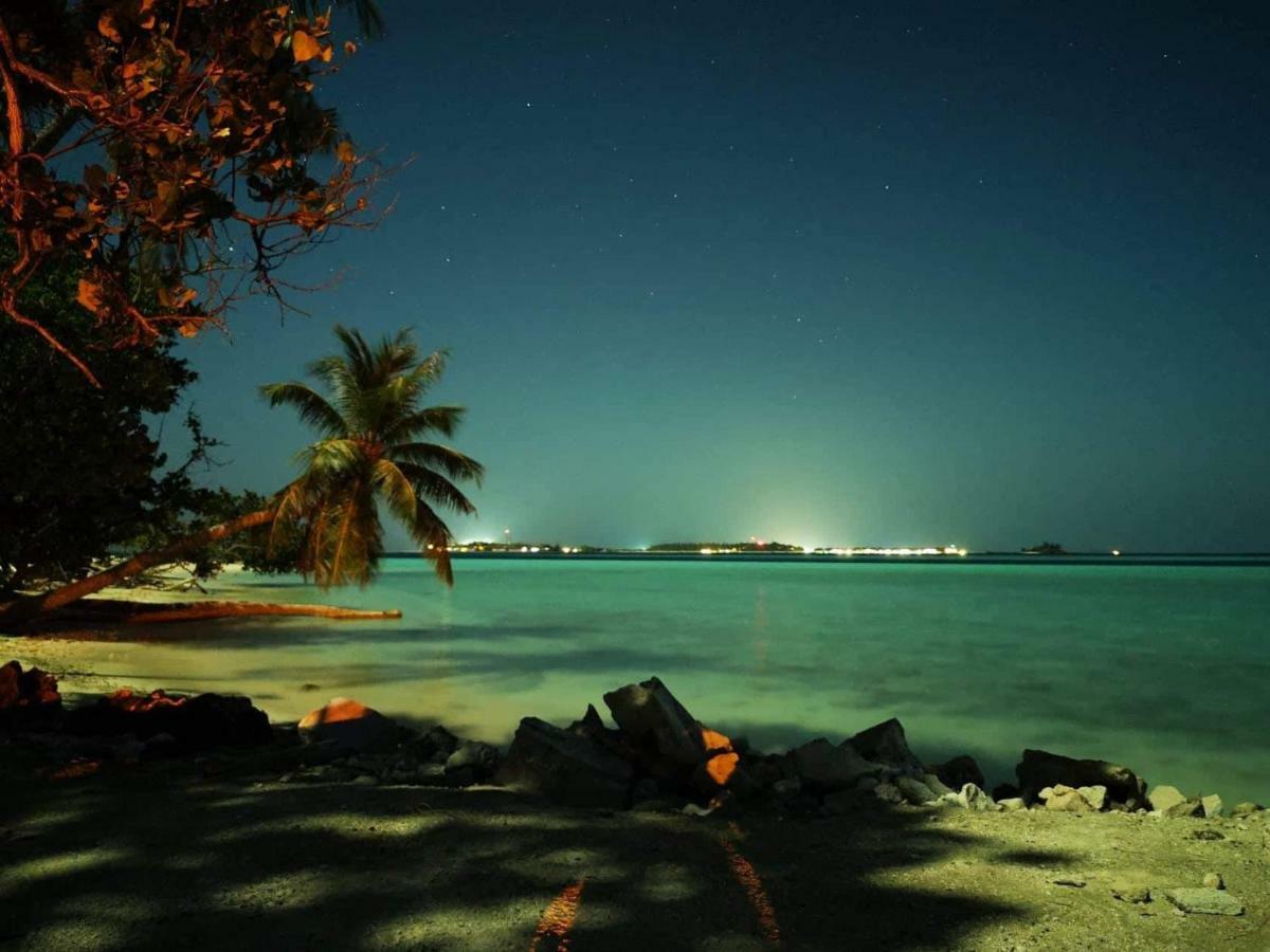 Hotel String Wave Maldives Gulhi Exterior foto