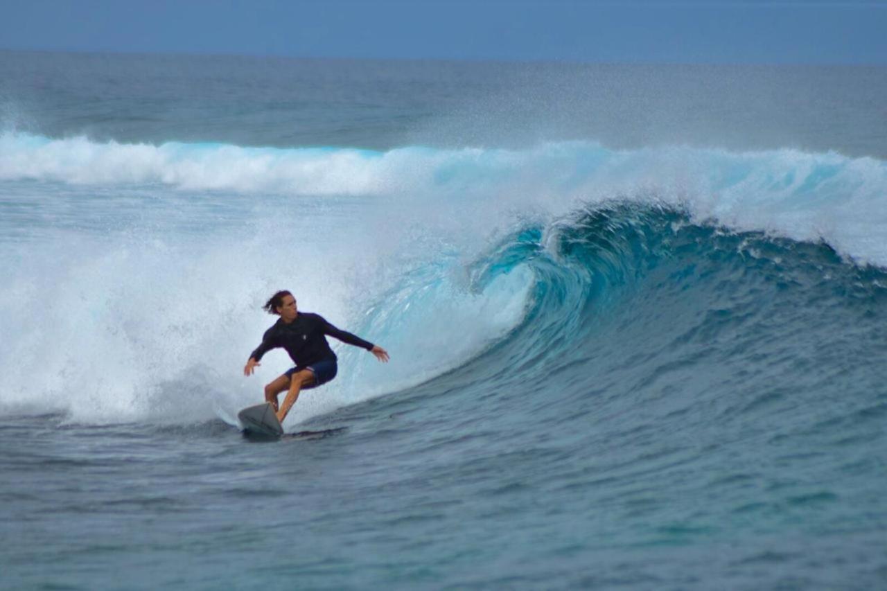 Hotel String Wave Maldives Gulhi Exterior foto